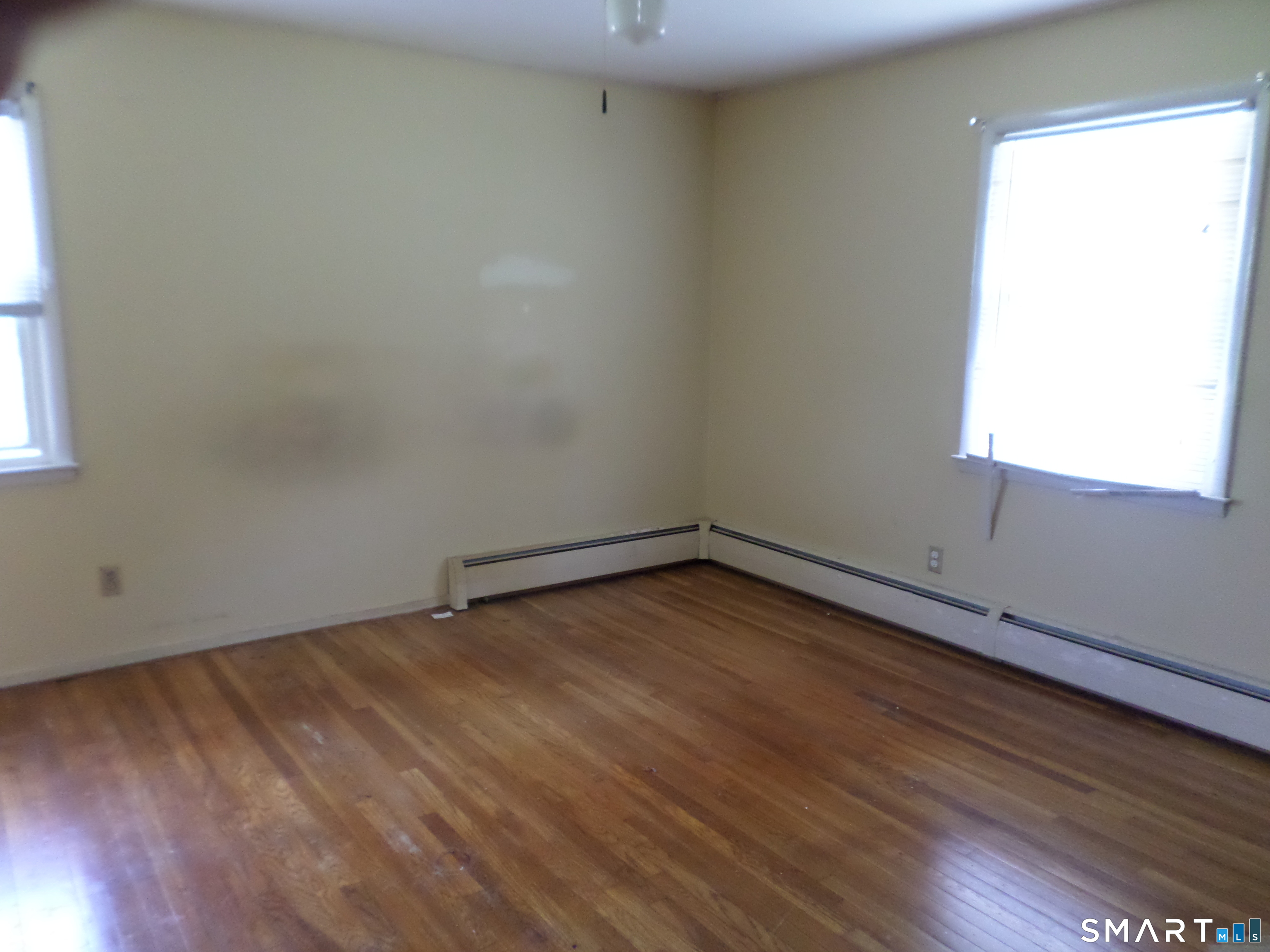7 Craigmore Road Bloomfield, CT 06002 - Photo 14 of 20