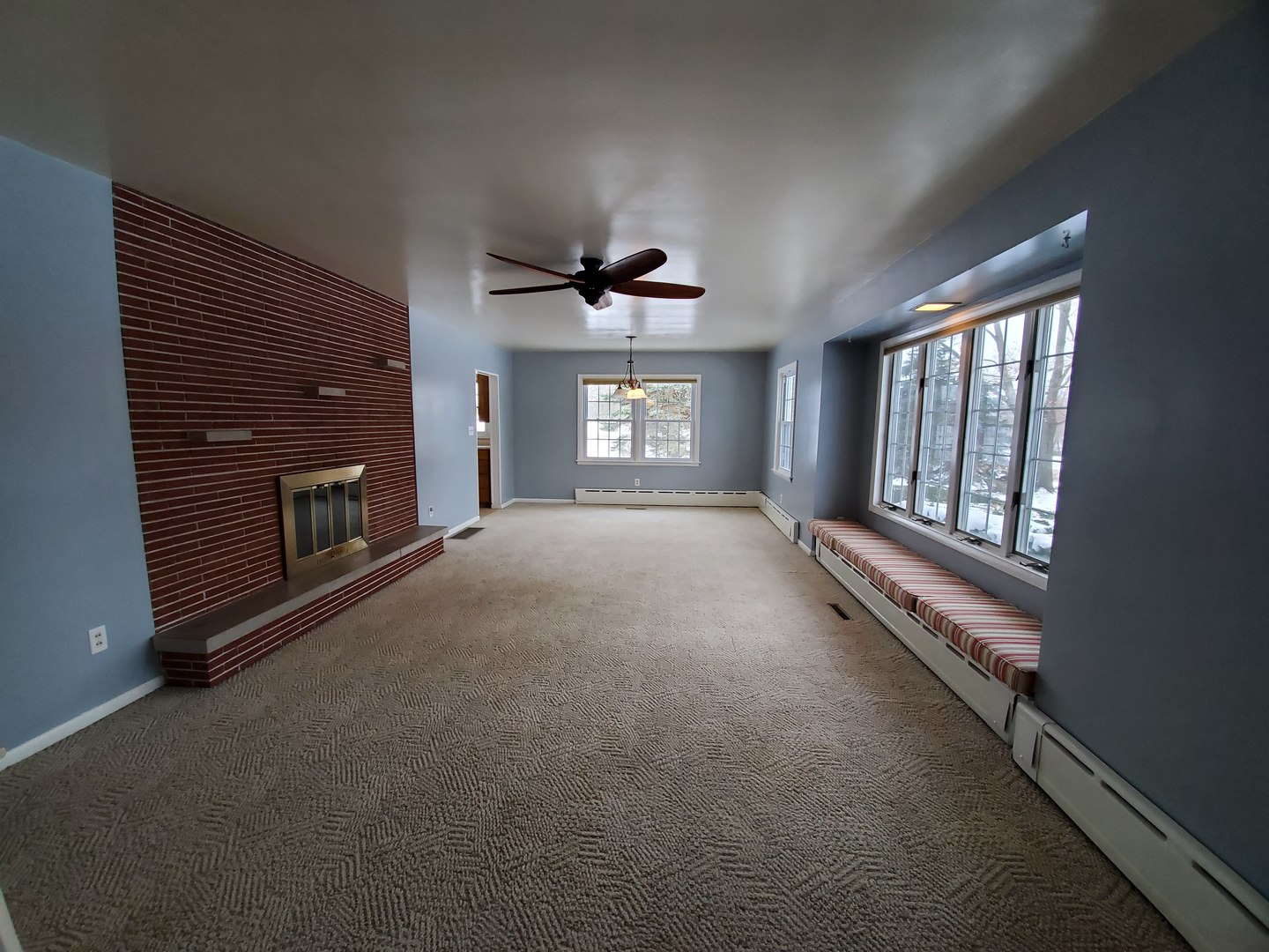 16610 Carroll Road Morrison, IL 61270 - Photo 4 of 24