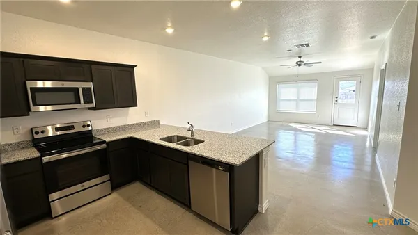 $1,495 | 1209 Lehmann Drive, Unit B, Copperas Cove, TX 76522