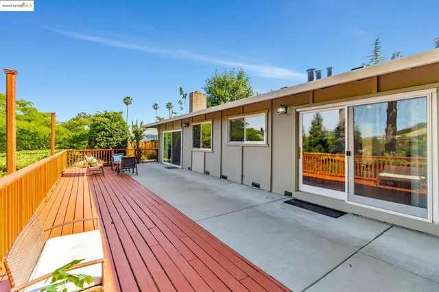 $1,650,000 | 62 Warfield Drive, Moraga, CA 94556