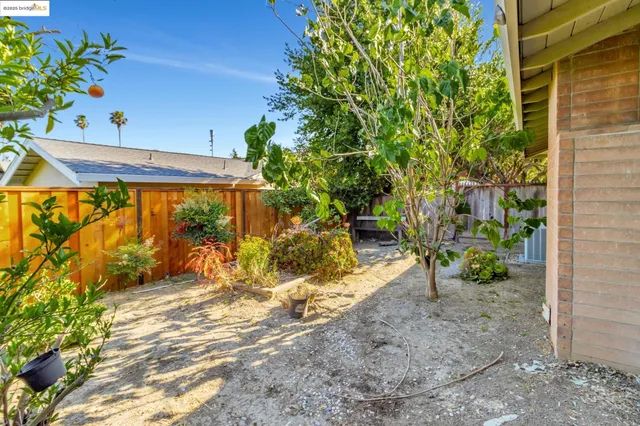 $1,650,000 | 62 Warfield Drive, Moraga, CA 94556