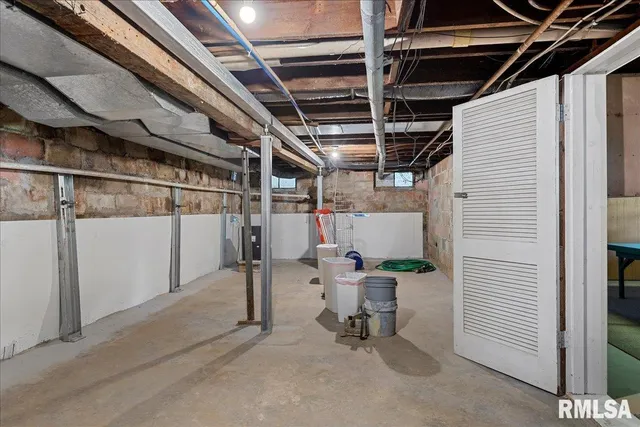 $525,000 | 1896 Winch Road, Springfield, IL 62707