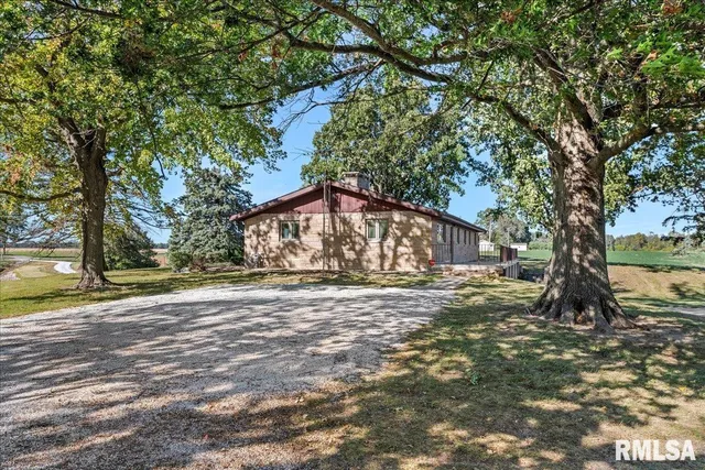 $525,000 | 1896 Winch Road, Springfield, IL 62707