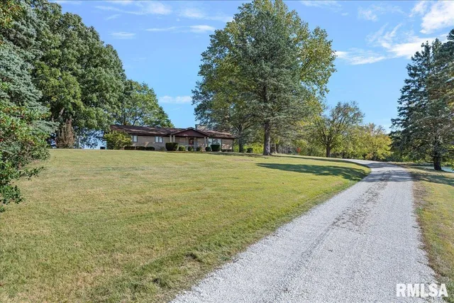 $525,000 | 1896 Winch Road, Springfield, IL 62707
