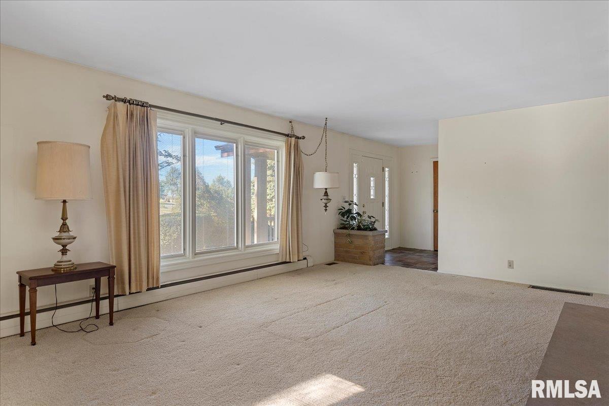 1896 Winch Road Springfield, IL 62707 - Photo 10 of 67