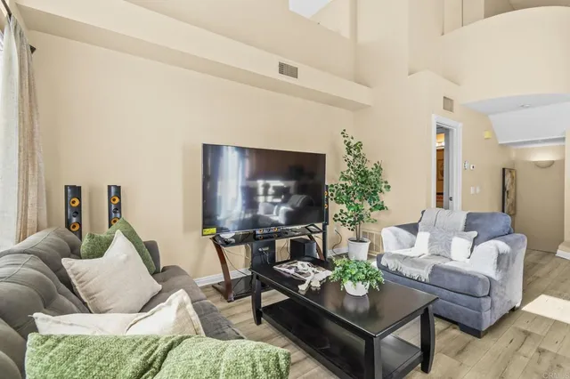 $550,000 | 1386 Serena Circle, Unit 1, Chula Vista, CA 91910