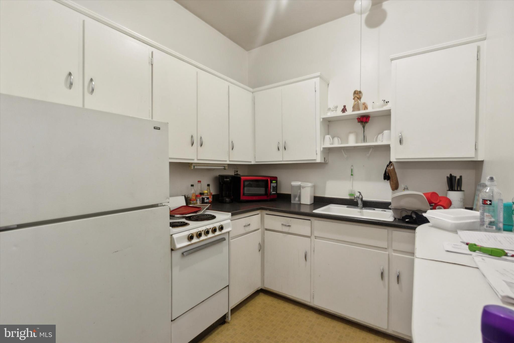 75 West Baltimore Avenue Lansdowne, PA 19050 - Photo 9 of 25 Apt 2