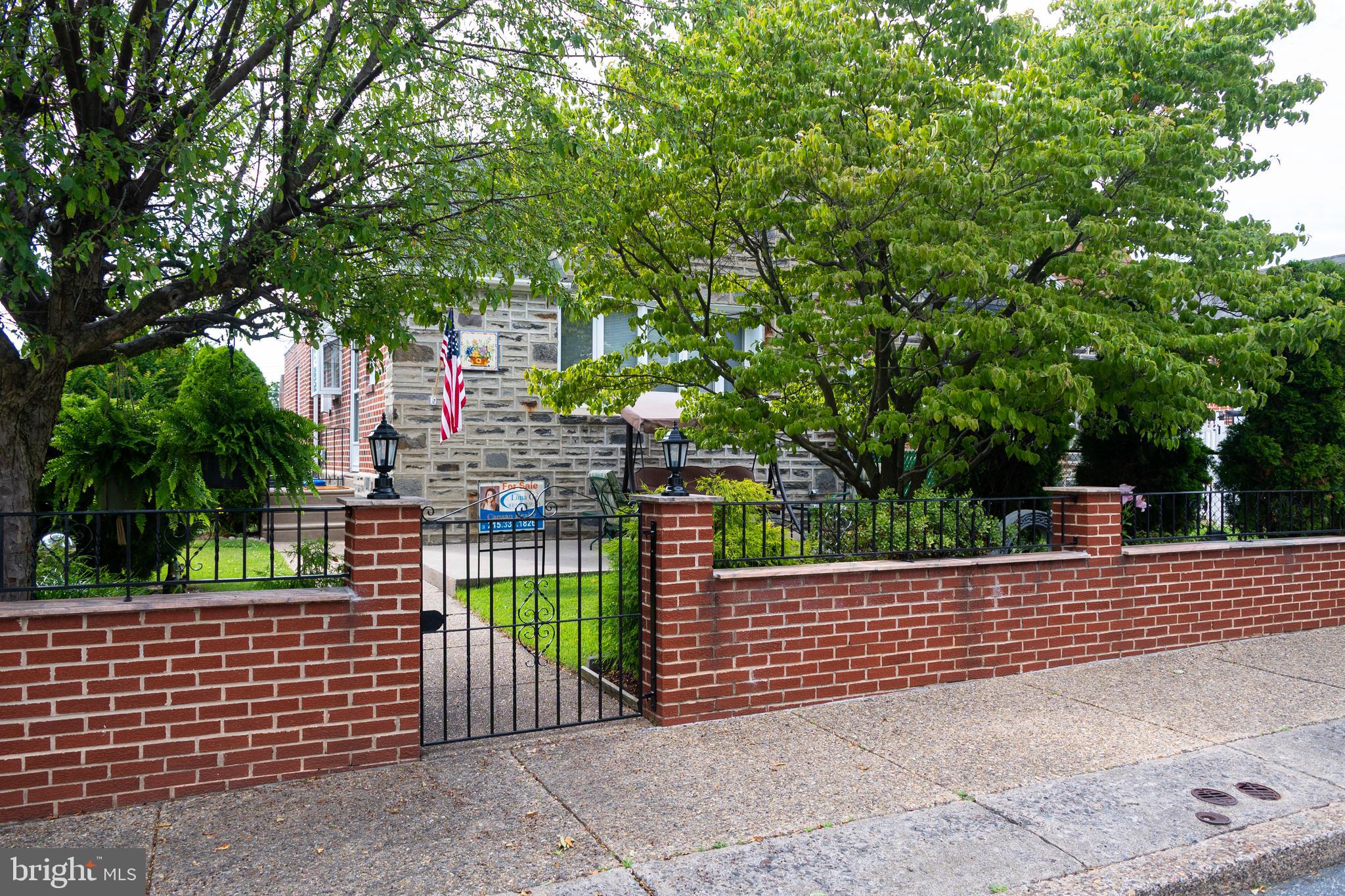9104 Woodenbridge Road Philadelphia, PA 19136 - Photo 2 of 24 Gallery Image 2
