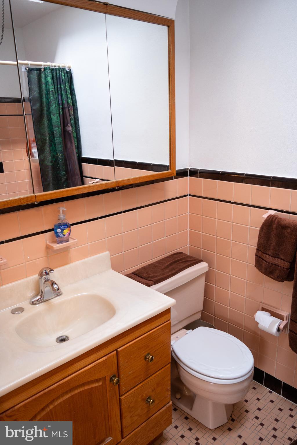 9104 Woodenbridge Road Philadelphia, PA 19136 - Photo 10 of 24 Gallery Image 10