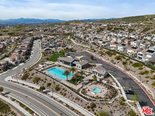 $1,180,000 | 18112 Tableau Way, Santa Clarita, CA 91350