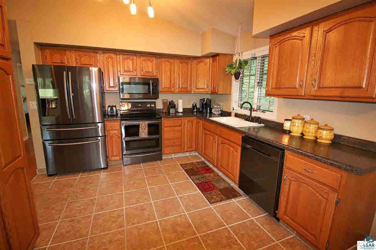 6344 Allen Road Foxboro, WI 54836 - Photo 4 of 25