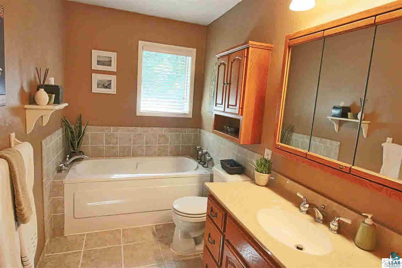 6344 Allen Road Foxboro, WI 54836 - Photo 9 of 25