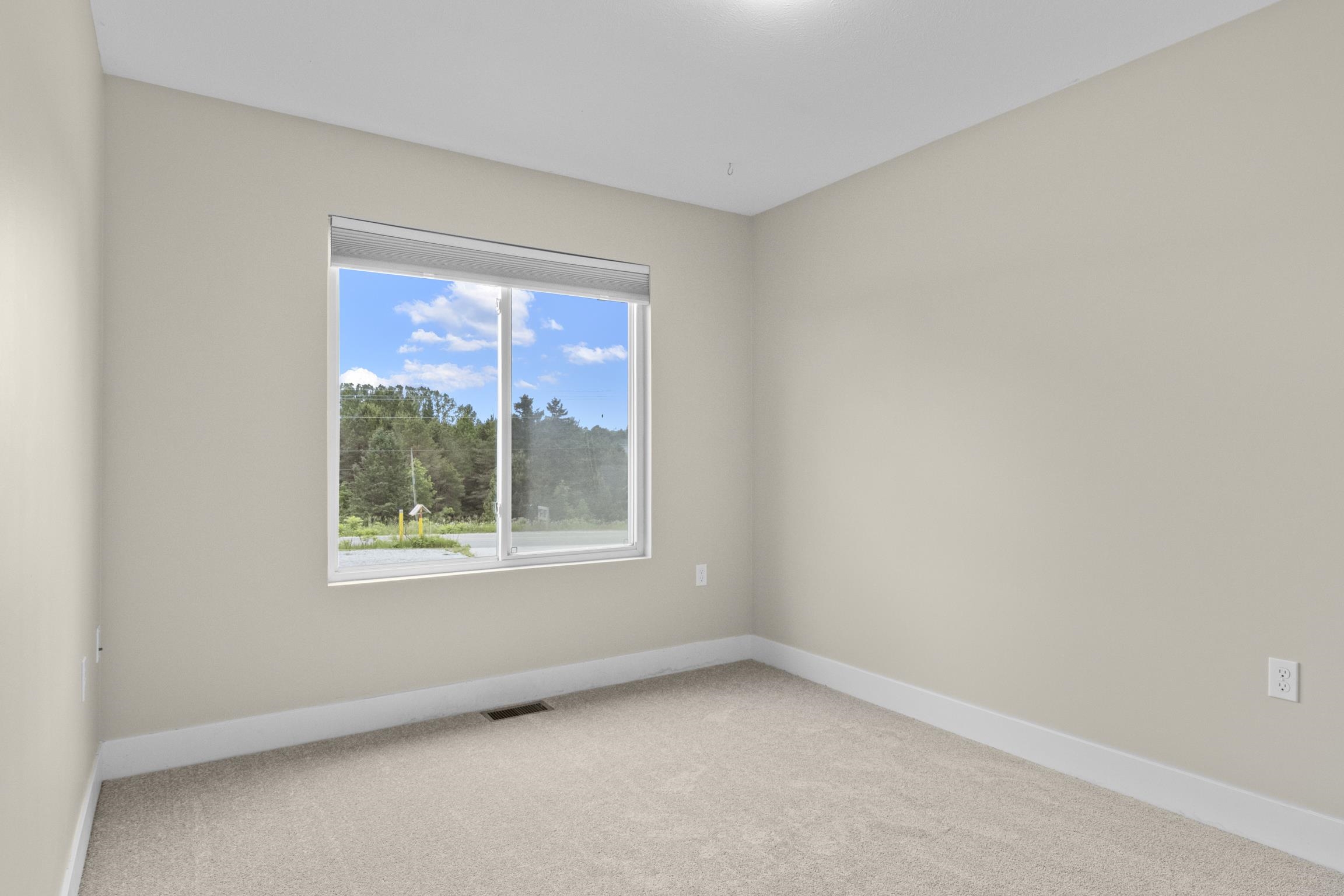 755 South Rusch Road Traverse City, MI 49696 - Photo 11 of 27