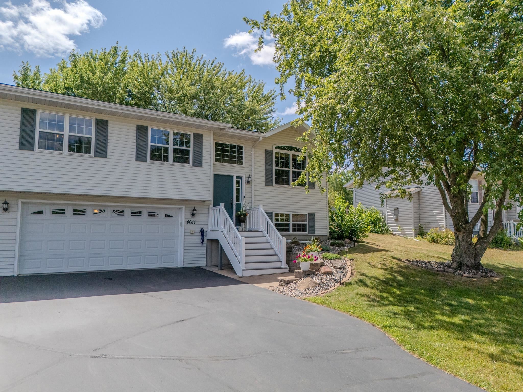 4611 Holly Avenue Schofield, WI 54476 - Photo 1 of 35