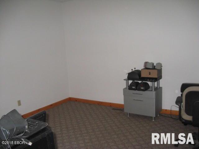 4578 Kirby Road Iuka, IL 62849 - Photo 10 of 31