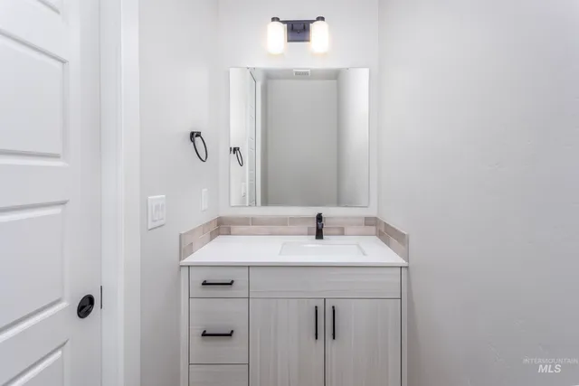 $374,900 | 980 East Odyssey Street, Kuna, ID 83634