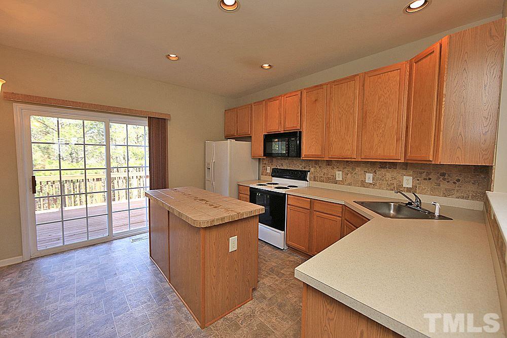 5214 Echo Ridge Road Raleigh, NC 27612 - Photo 5 of 15