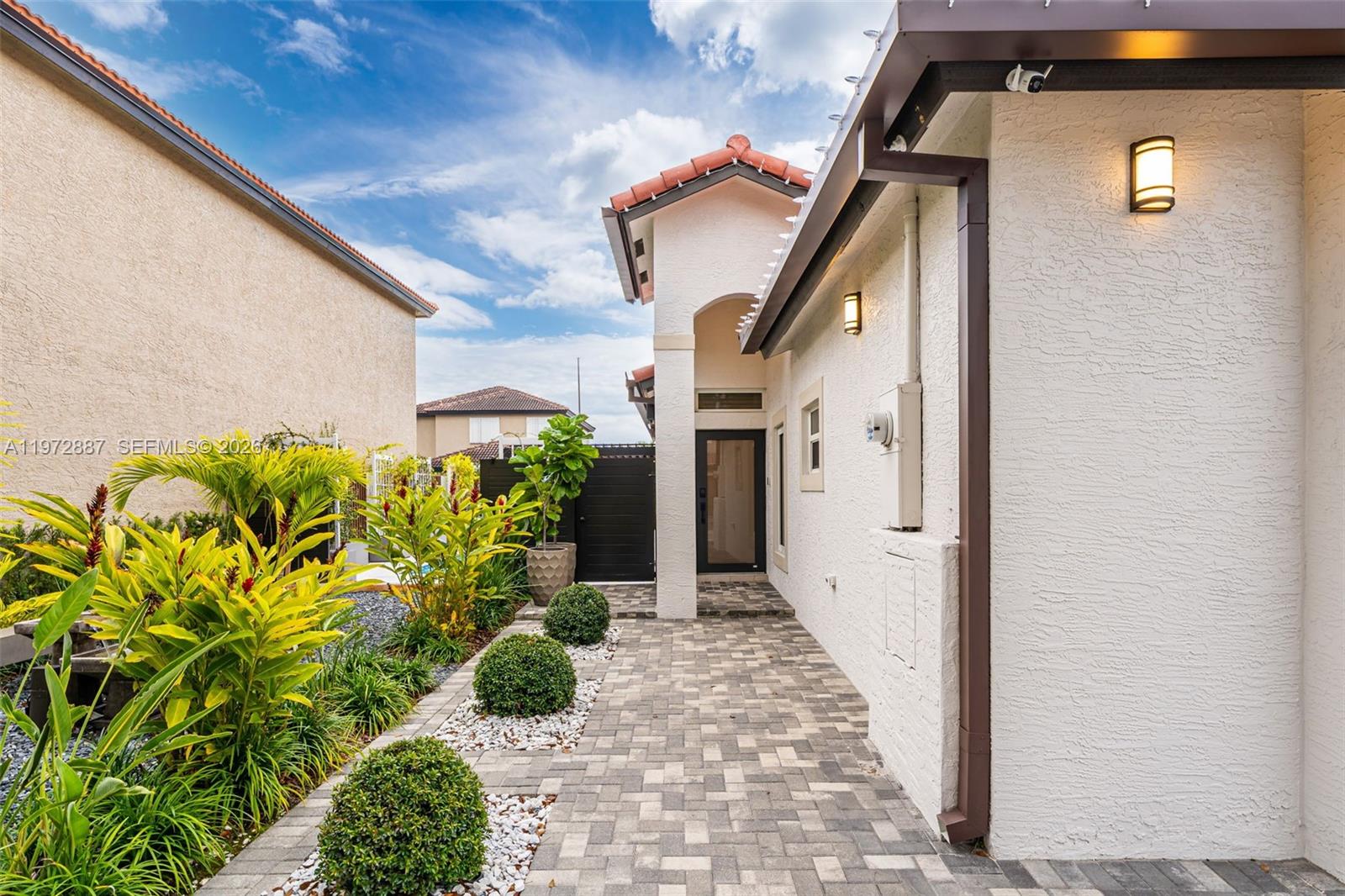 13335 Southwest 118th Passage Miami, FL 33186 - Photo 2 of 46