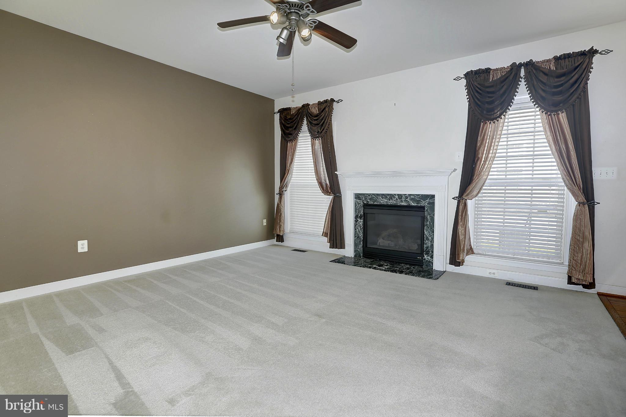 9080 Furey Road Lorton, VA 22079 - Photo 9 of 30 Family Room
