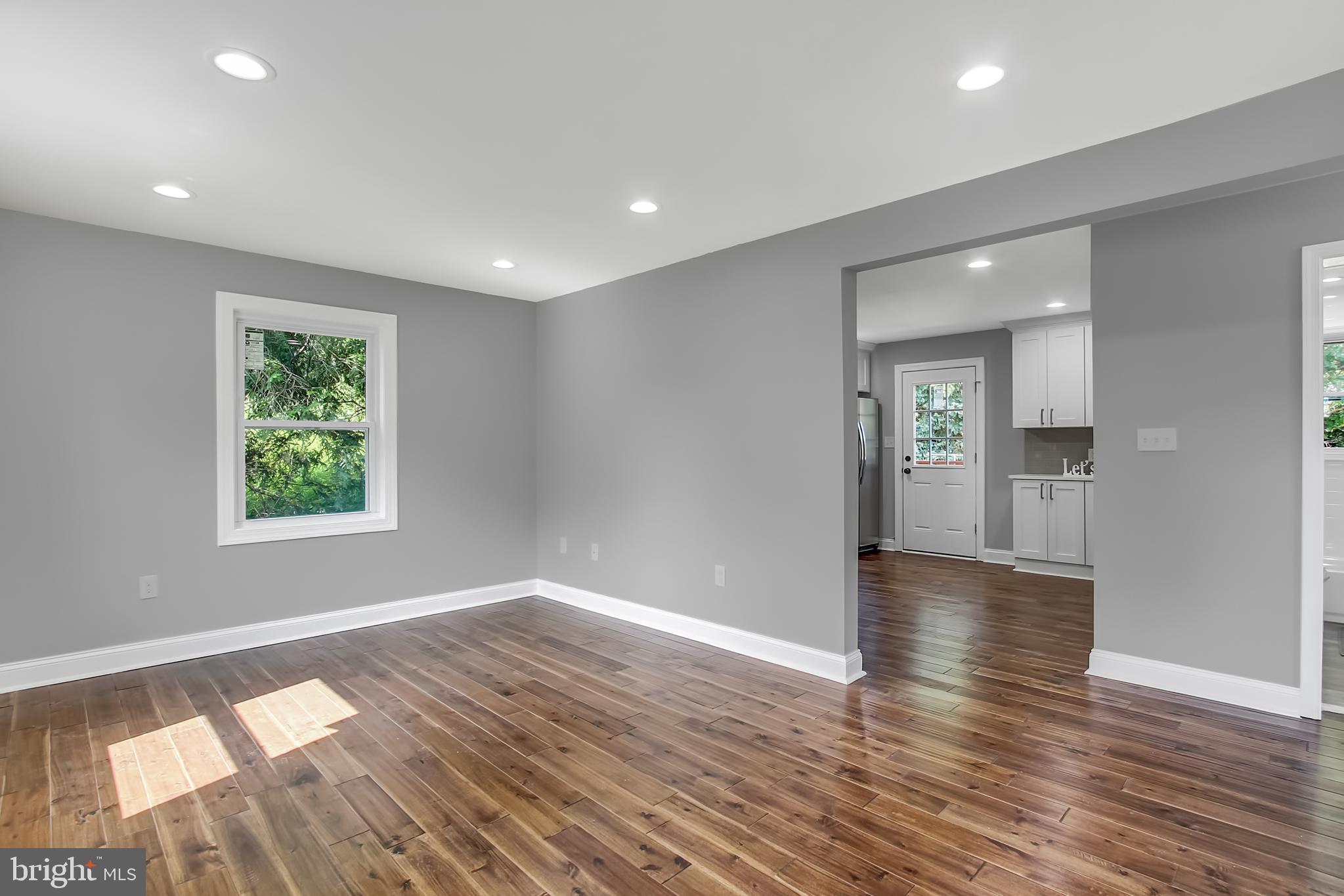 7922 Babikow Road Rosedale, MD 21237 - Photo 5 of 25