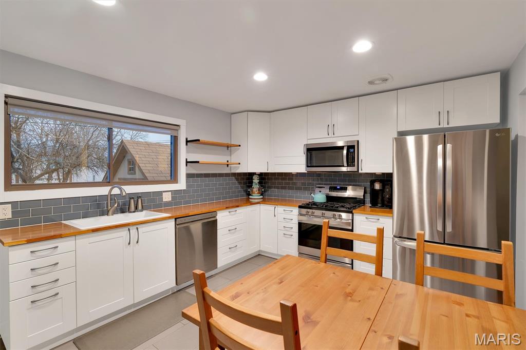 8 Circle Way St. Peters, MO 63376 - Photo 25 of 39