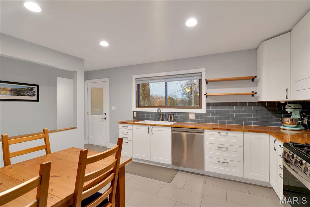 8 Circle Way St. Peters, MO 63376 - Photo 28 of 39