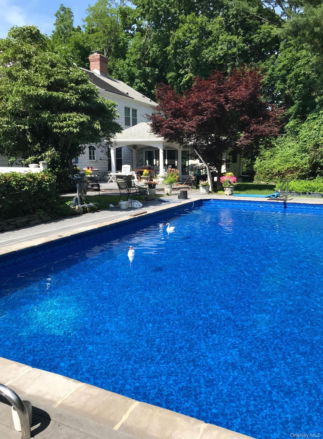 2 3 Pond Road Smithtown, NY 11787 - Photo 39 of 40 Gallery Image 39