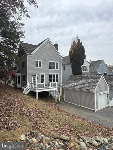 a view of a house with a outdoor space
