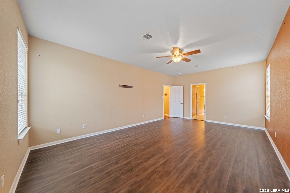 141 Springtree Gate Cibolo, TX 78108 - Photo 19 of 36