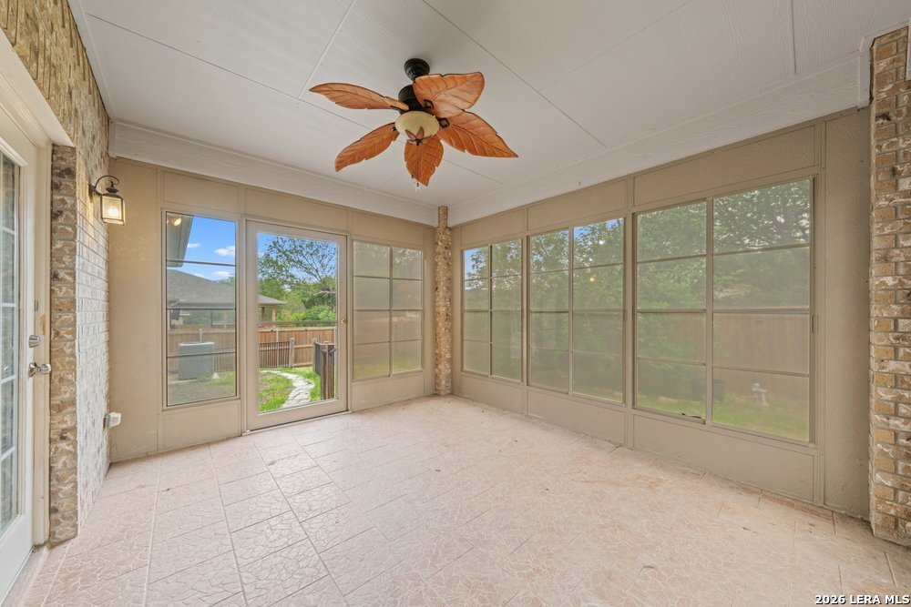 141 Springtree Gate Cibolo, TX 78108 - Photo 30 of 36