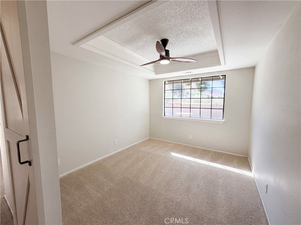 15852 Mandan Road Apple Valley, CA 92307 - Photo 11 of 28