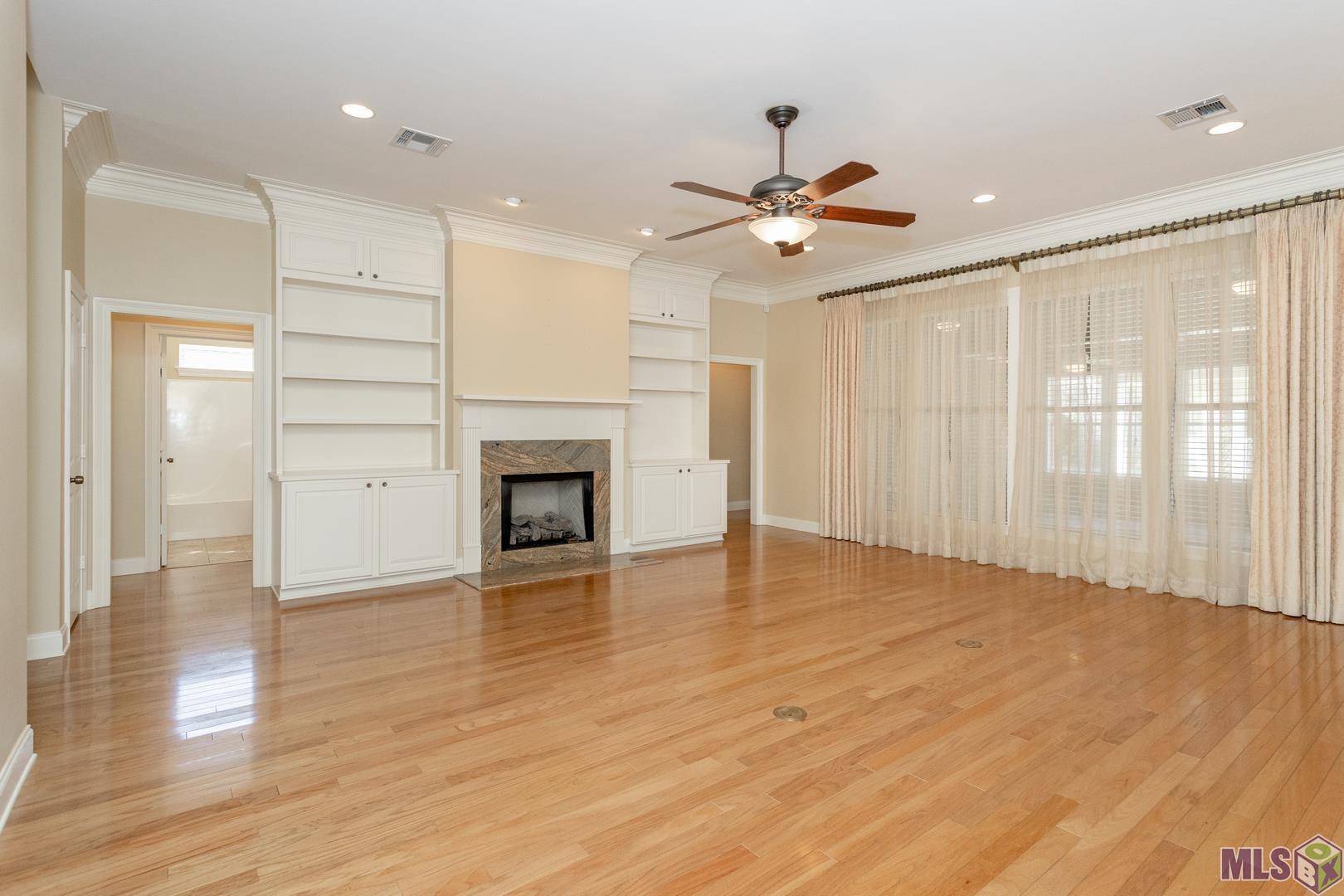215 Wylie Drive Baton Rouge, LA 70808 - Photo 7 of 44