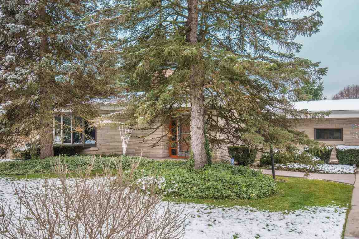 707 North Greene Road Goshen, IN 46526 - Photo 2 of 33 Gallery Image 2