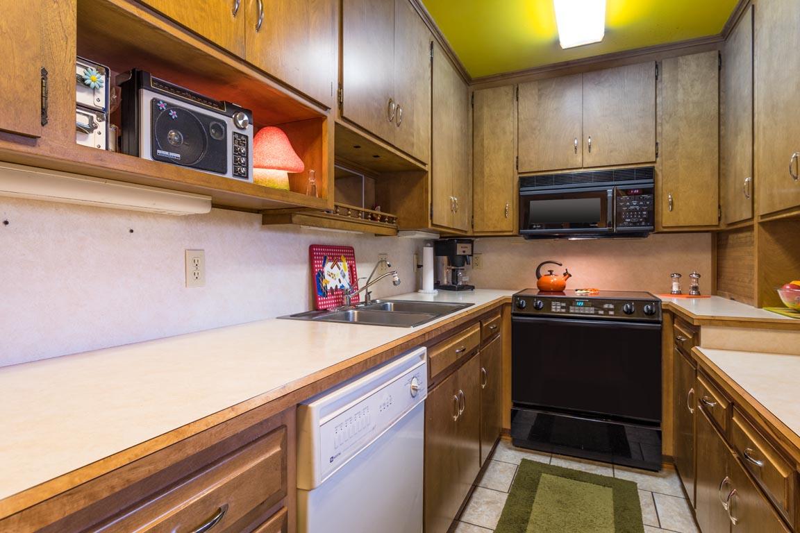 707 North Greene Road Goshen, IN 46526 - Photo 9 of 33 Gallery Image 9
