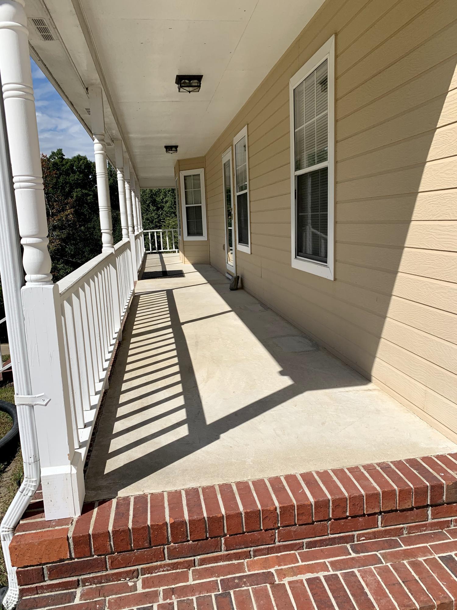 866 Lee Drive Ringgold, GA 30736 - Photo 21 of 23 Front porch