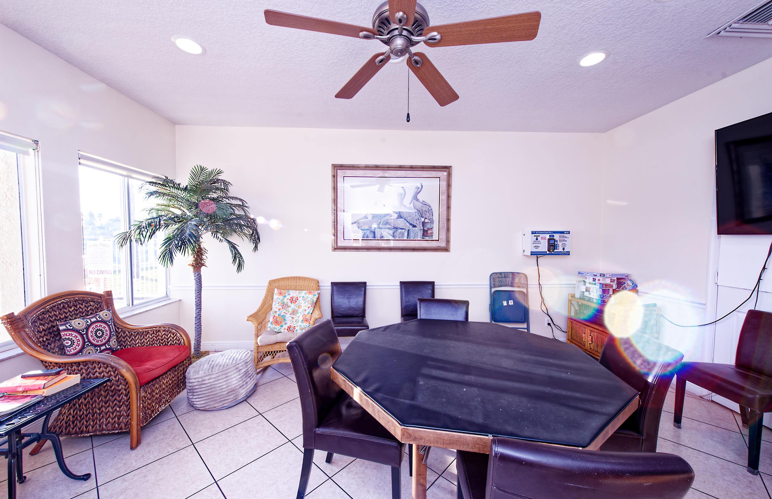 632 Snug Harbor Drive, Unit D15 Boynton Beach, FL 33435 - Photo 26 of 50 a dining room with furniture and window