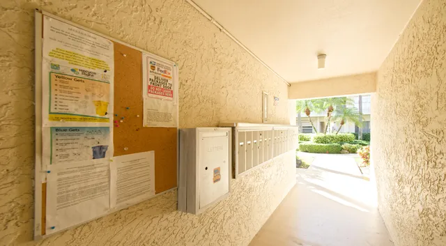 $119,000 | 632 Snug Harbor Drive, Unit D15, Boynton Beach, FL 33435