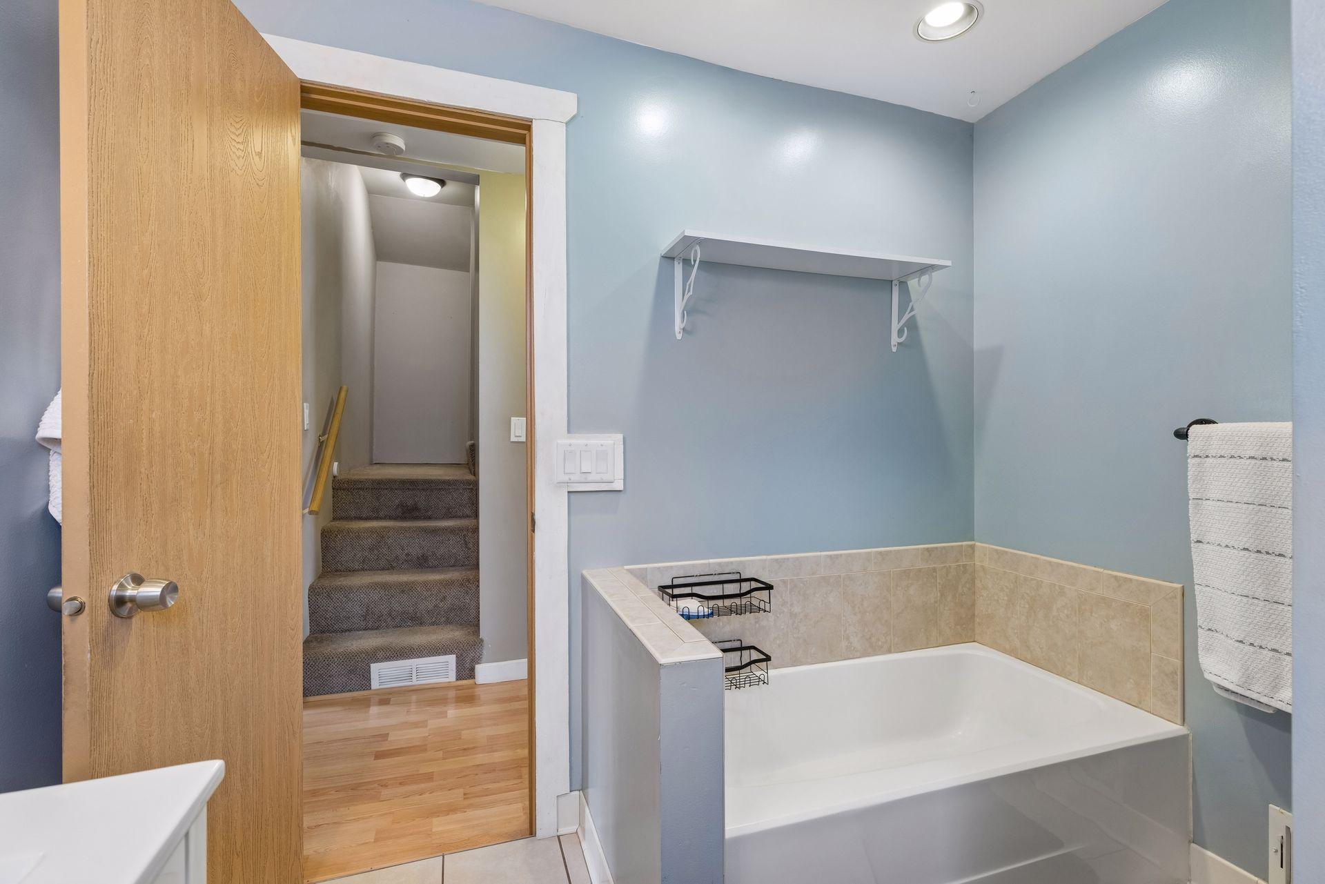 4435 Arthur Street Northeast Columbia Heights, MN 55421 - Photo 13 of 35