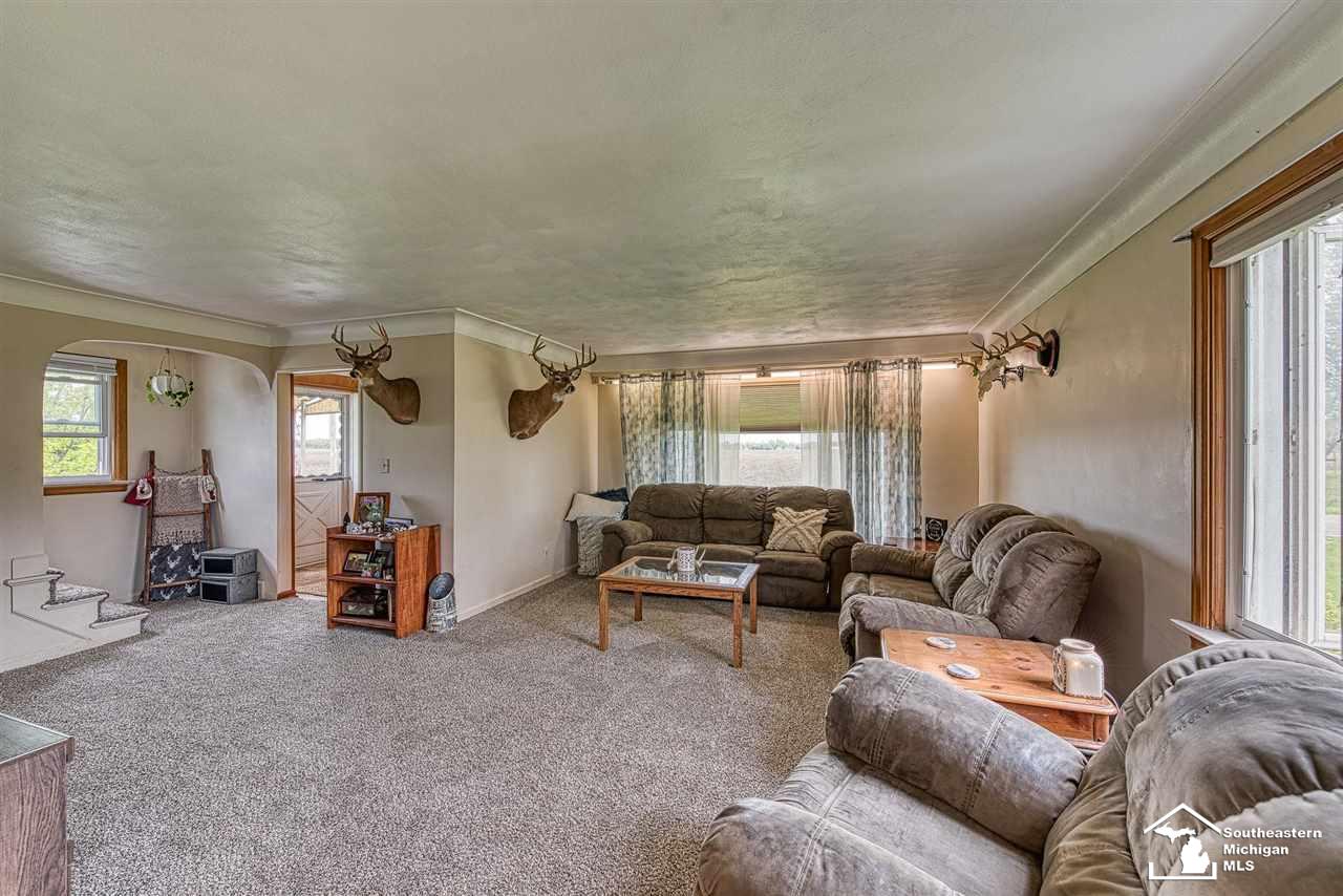 2016 East Sterns Road Erie, MI 48133 - Photo 13 of 32 50040690-12.JPG