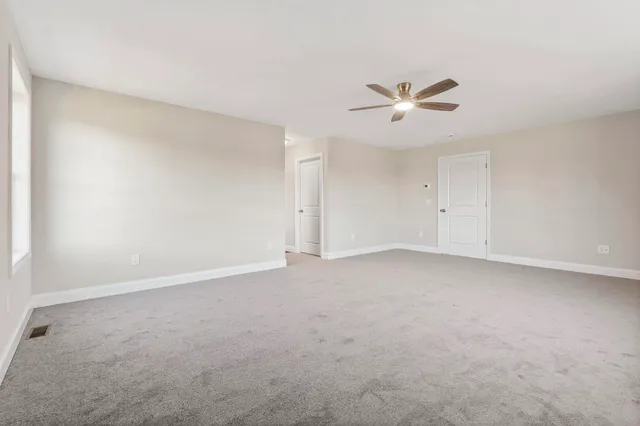 $715,000 | 293 Queen Street, Boscawen, NH 03303