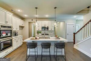 37 Radian Way Dallas, GA 30132 - Photo 4 of 11