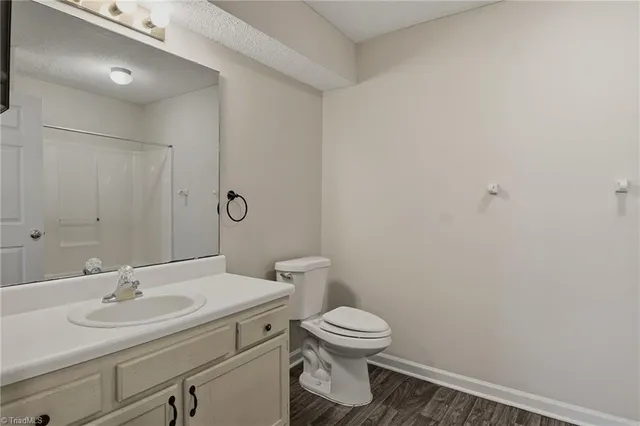 $194,900 | 7129 West Friendly Avenue, Unit D, Greensboro, NC 27410