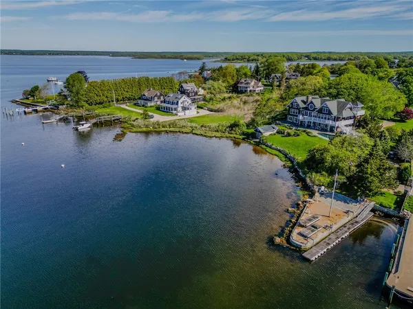 $23,500,000 | 14 Pawcatuck Avenue, Westerly, RI 02891