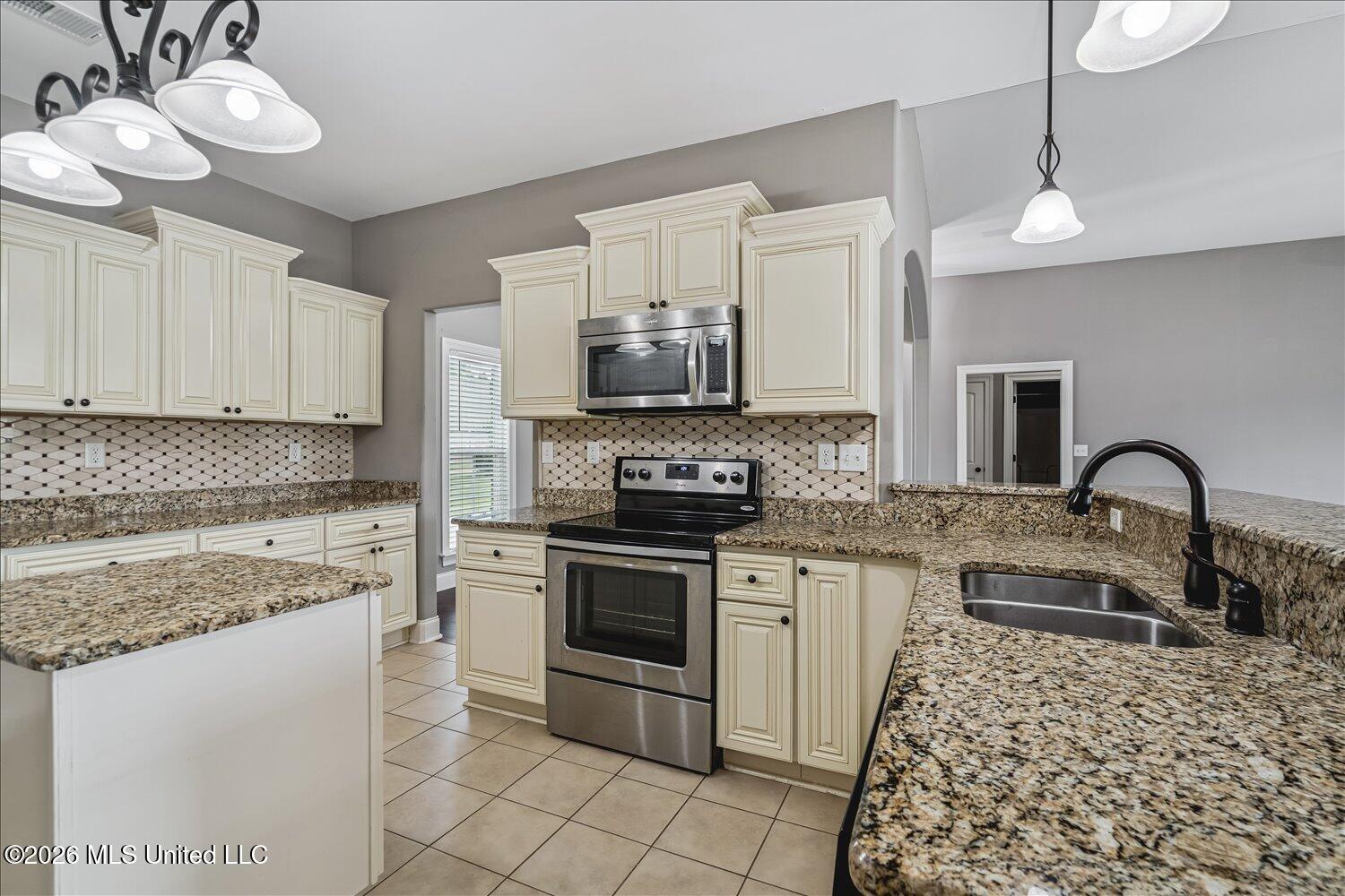 3033 Raspberry Red Cove Southaven, MS 38672 - Photo 18 of 29 18-3078054mi-19-3033 Raspberry Red Cv