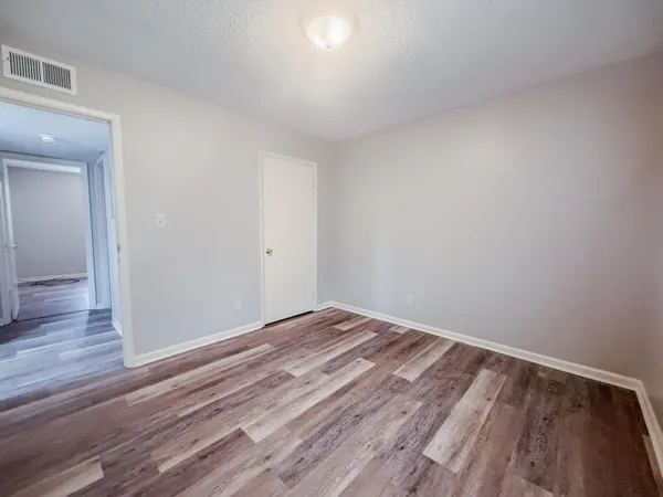 $1,100 | 4260 Highway 90, Unit 42, Pace, FL 32571