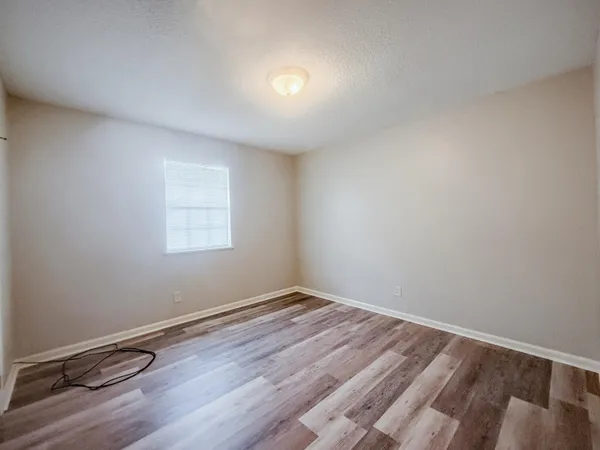 $1,100 | 4260 Highway 90, Unit 42, Pace, FL 32571
