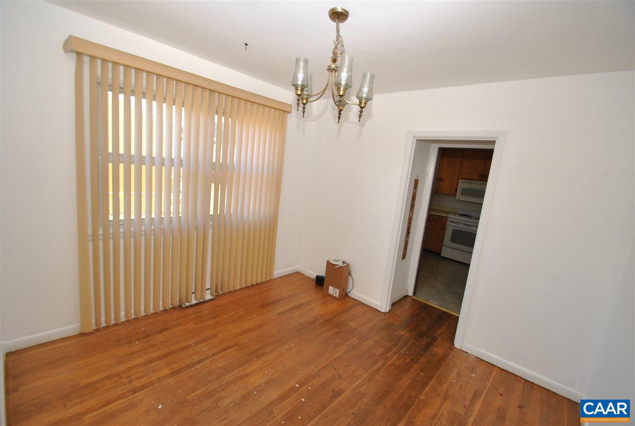 1000 Ridge Street Charlottesville, VA 22902 - Photo 10 of 17 wooden floor in an empty room with a window