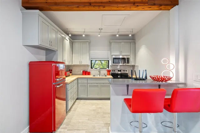 $3,399,000 | 101 Rolling Hills Road, Blanco, TX 78606