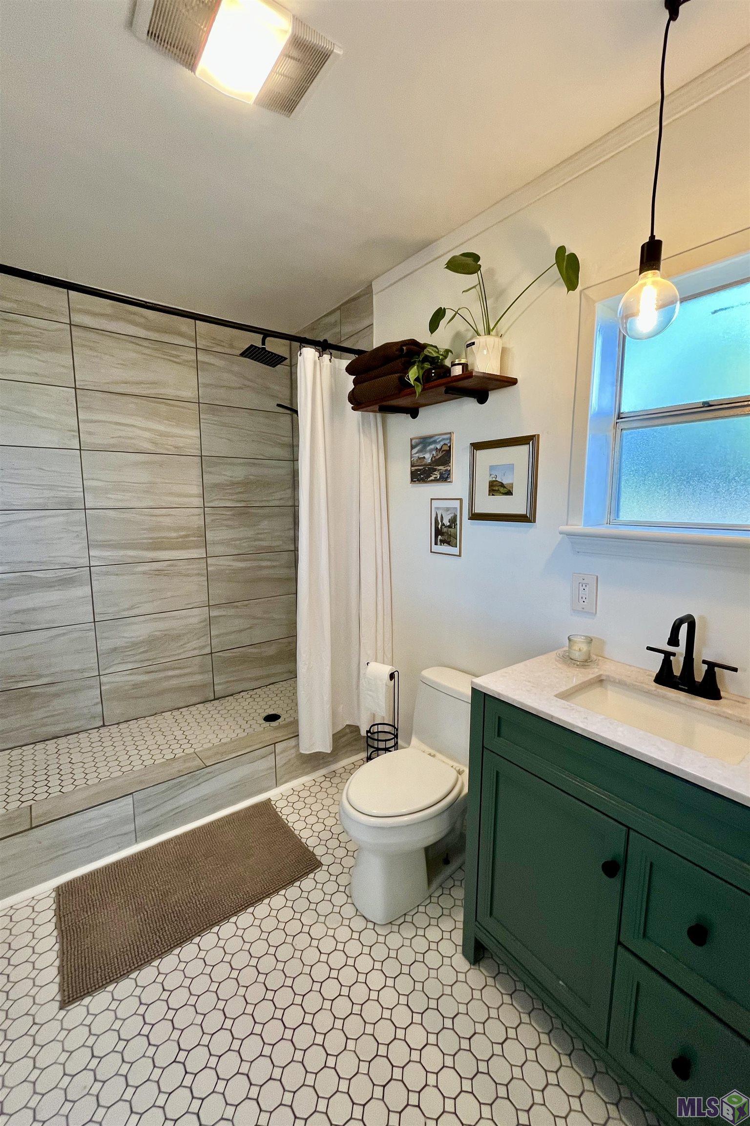 2581 Highway 67 Slaughter, LA 70777 - Photo 17 of 38