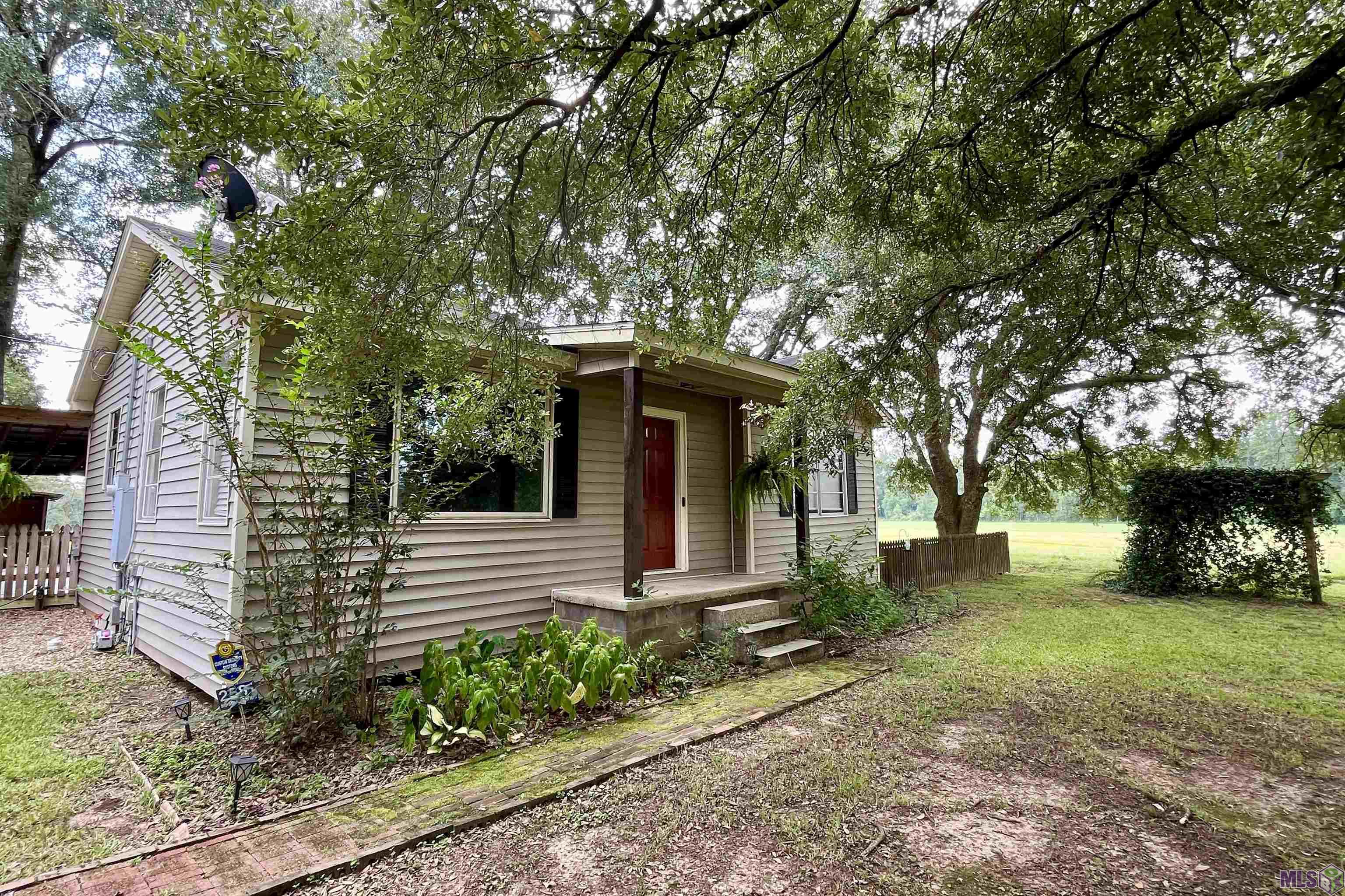 2581 Highway 67 Slaughter, LA 70777 - Photo 29 of 38